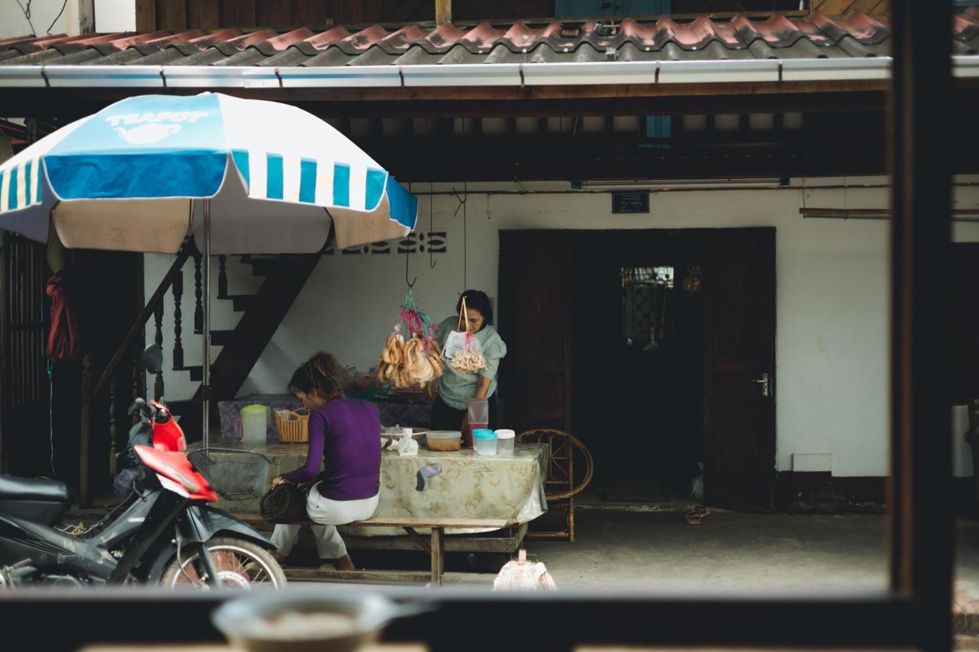 1950 Luangprabang Hostel Eksteriør bilde